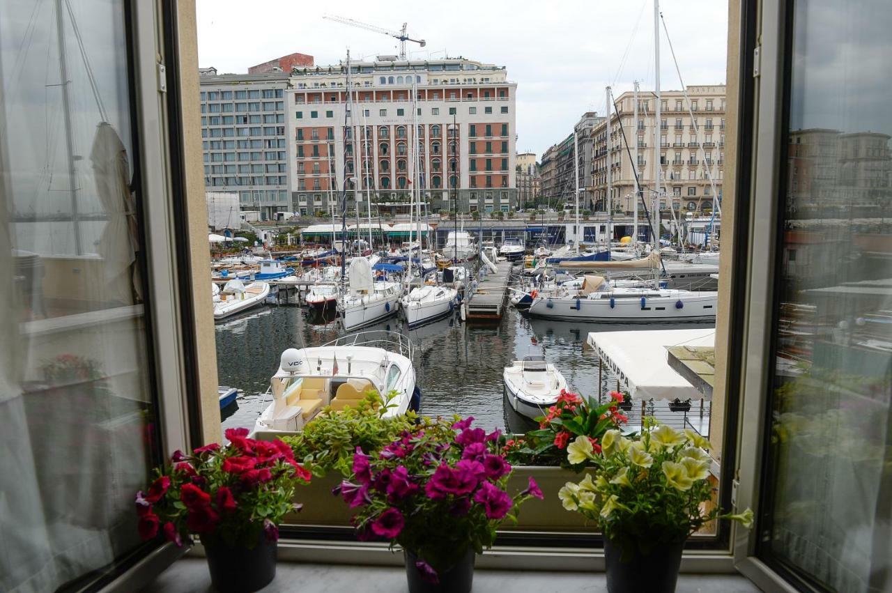 Casa Del Porto Al Borgo Marinari Villa Наполи Екстериор снимка
